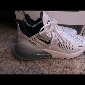 Nike Air Max 270